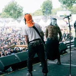 Aksi panggung band Sukatani. (Sumber: ig @sukatani.band)