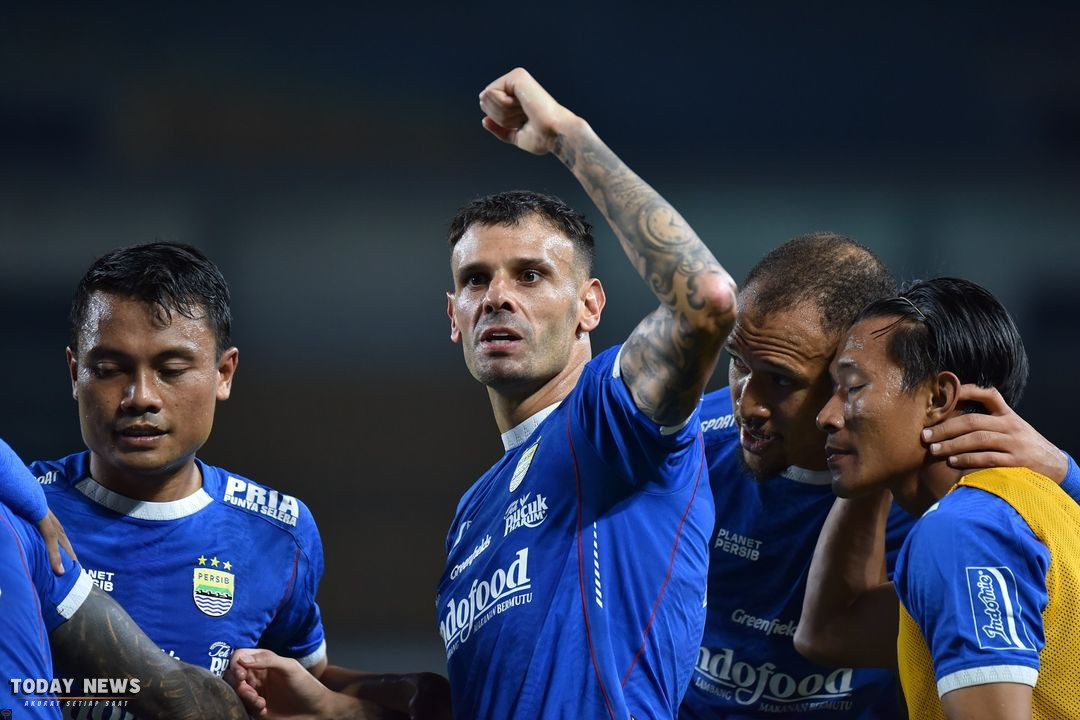 Laga Klasik, Tyronne del Pino Siap Bawa Persib Taklukkan Persija