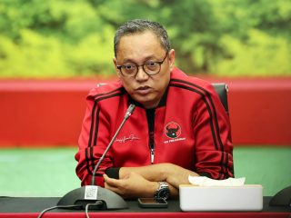Deddy Sitorus ke Jazilul Fawaid soal Kompori Hubungan Prabowo-Jokowi: Mungkin Dia Bangun Kesiangan