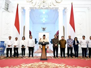 Hubungan Prabowo-Jokowi Bisa Retak Jika PDIP Gabung Pemerintahan