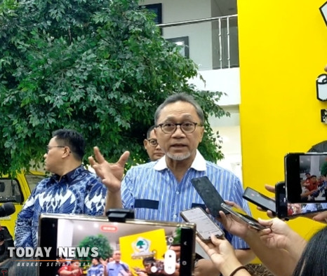 Zulhas Ucapkan Selamat ke Prabowo Jadi Ketum dan Capres 2029 Hasil KLB