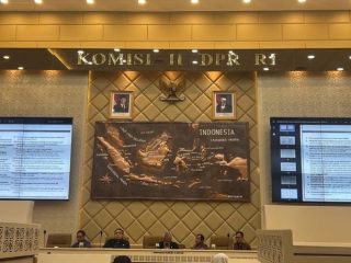 Komisi II Bakal Evaluasi Menyeluruh Pemilu Serentak 2024 Imbas Putusan MK