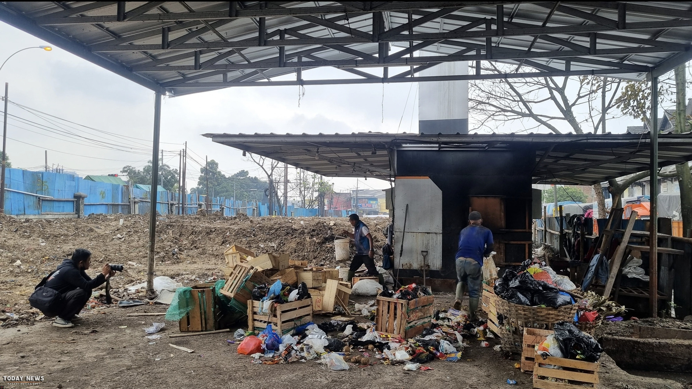 Respons Pemprov Jabar Pasca KLH Segel TPS Pasar Caringin Bandung