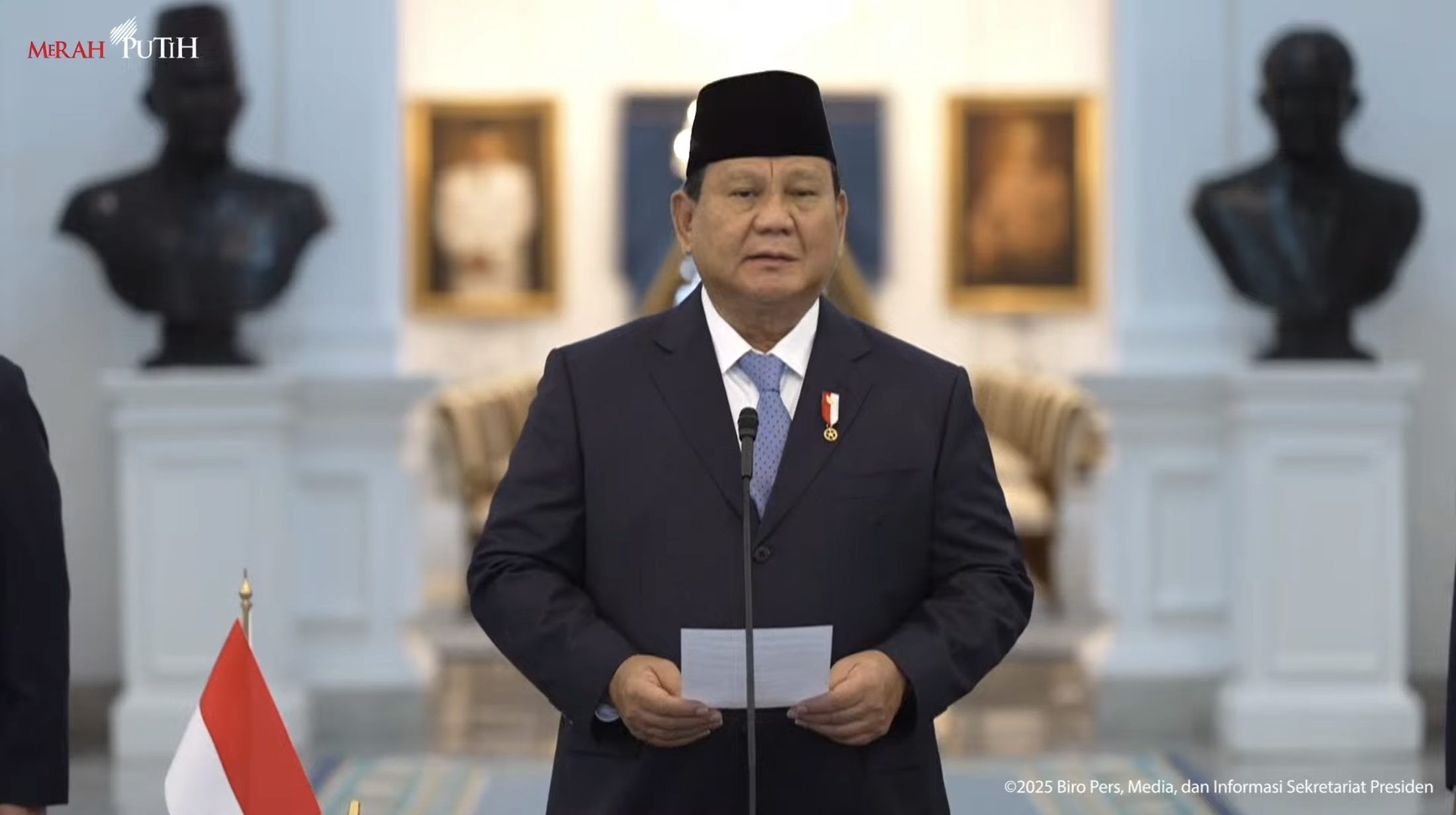 Prabowo Resmikan Pabrik Emas Milik Freeport dan 17 Stadion di Jatim Hari Ini