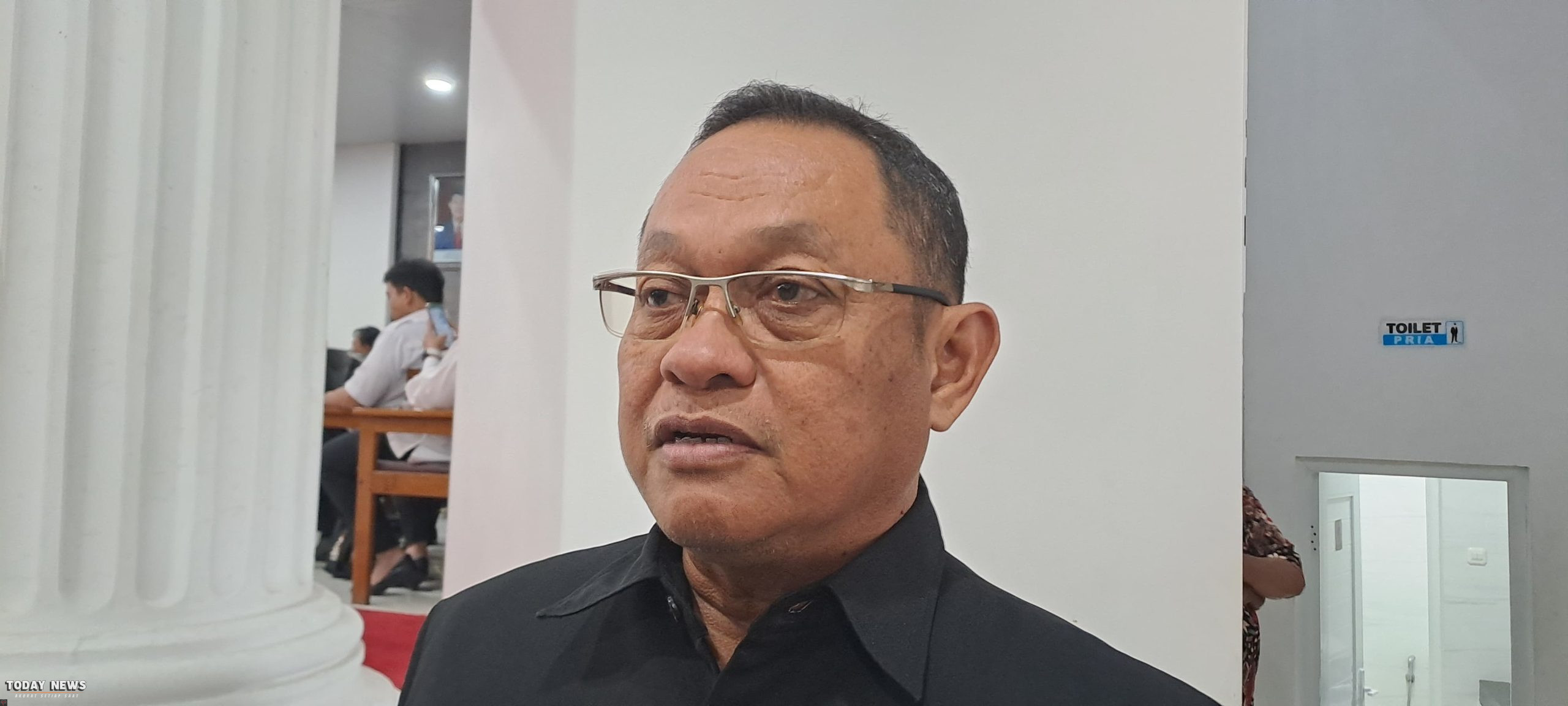 DPU Lakukan Penambalan Darurat Jalan Lubang di Semarang