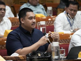Menpora Dito Buka Suara soal Dugaan Pelatnas Bubar Akibat Efisiensi Anggaran