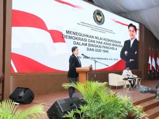 Menko Yusril Minta Kepala Daerah Dorong Perkokoh Ideologi Pancasila