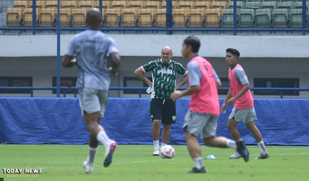 Persib Bandung Mulai Fokus Laga Lawan Persija Jakarta