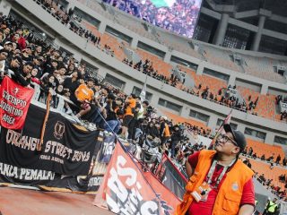 Ketum Jakmania soal Kerusuhan di Laga Persija vs Persib: Jangan Mudah Terprovokasi