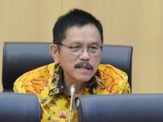 DPR Desak Pertamina Klarifikasi Kasus Pertamax Oplosan 