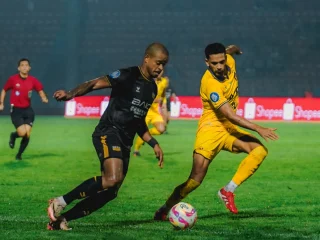 Persik Kediri Takluk dari Dewa United, Efisiensi Pemain Asing Jadi Sorotan