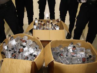 Polres Sumenep Amankan 271 Botol Arak Bali Ilegal