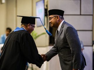 Wali Kota Bandung Minta Perguruan Tinggi Ikut Andil Tuntaskan Masalah Sampah