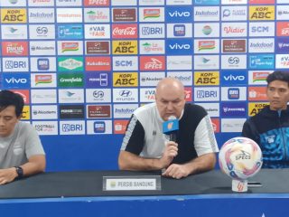 Bojan Hodak Jawab Rumor Saddil Ramdani Merapat ke Persib Bandung
