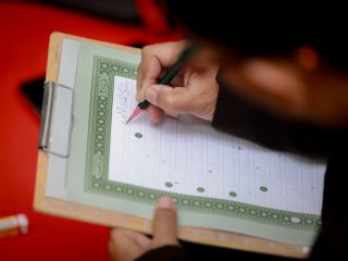 Tulis Mushaf Al-Qur’an, 84.000 Pelajar dan Mahasiswa Pecahkan Rekor Muri