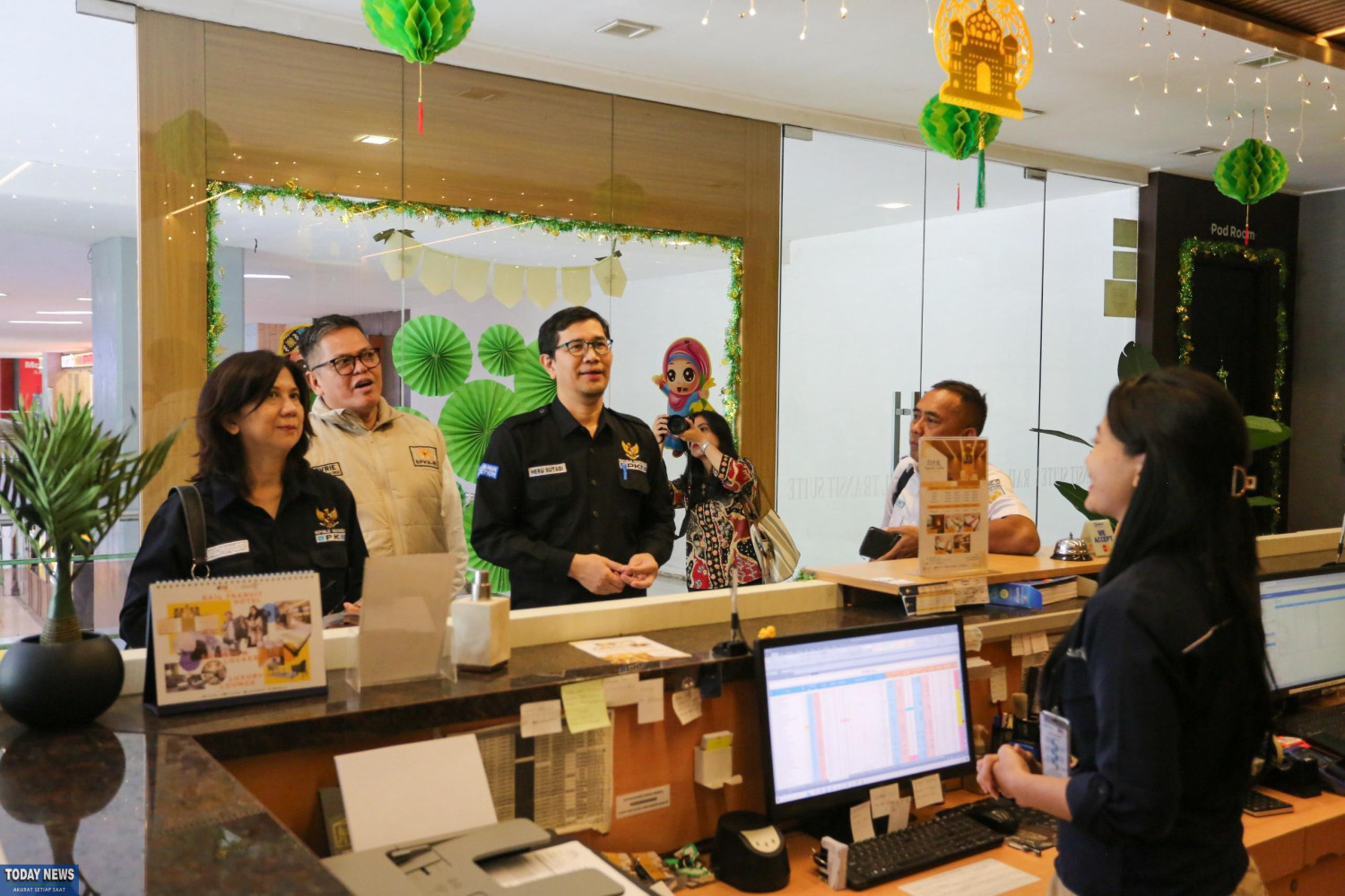 BPKN RI Tinjau Kesiapan KAI Hadapi Arus Mudik Lebaran di Stasiun Gambir