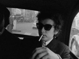 Bob Dylan: Musik sebagai Kritik Sosial dan Perubahan Zaman