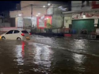 BMKG: Intensitas Hujan Masih Tinggi, Waspada Banjir Susulan