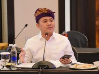 Kritik Pertamina Bayar Artis Perbaiki Citra Publik, DPR : Itu Lip Service! 