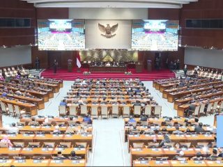 DPR Sahkan RUU TNI Jadi Undang-Undang di Rapat Paripurna 