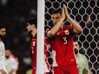 Jay Idzes Nyaman Bermain dengan Rizky Ridho di Timnas Indonesia: Dia Punya Potensi Besar