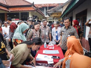 Warga Jateng Punya Speling, Layanan Periksa Kesehatan Gratis di Balai Desa