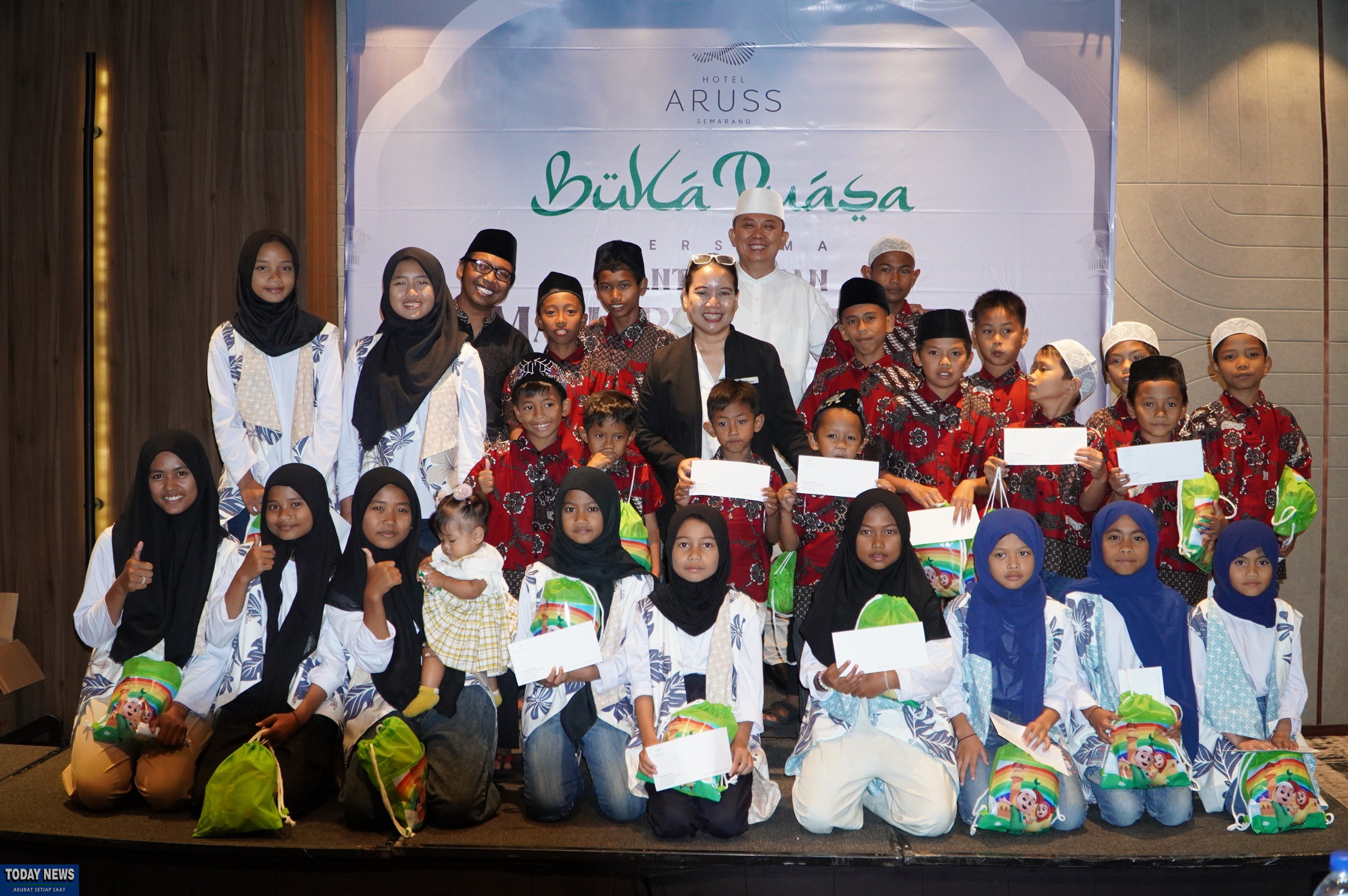 Hotel Aruss Semarang Berbagi di Ramadan