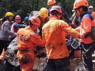 Seluruh Korban Longsor Pacet-Cangar Ditemukan, Kondisinya Meninggal Dunia