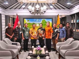 Gubernur Jateng Beri Dukungan Borobudur Marathon 2025