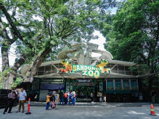 Libur Lebaran, Pengunjung Bandung Zoo Naik 70 Persen