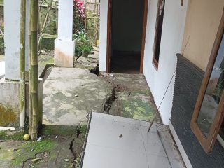 Perkembangan Situasi dan Penanganan Bencana Hidrometeorologi di Beberapa Wilayah Indonesia pada 19 April 2025