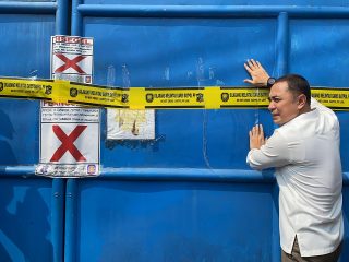 Melanggar Aturan, Gudang Sentoso Seal di Margomulyo Disegel Pemkot Surabaya