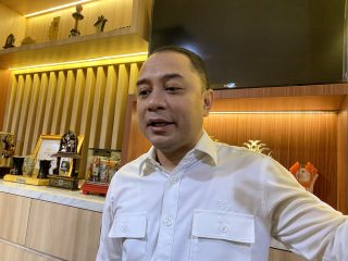 Wali Kota Surabaya Sampaikan Maaf soal Armuji, Kenapa?