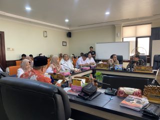 Sempat Disegel, Stan Eskrim Di Surabaya Buka Kembali