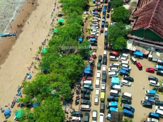 Pantai Pangandaran Jadi Primadona Berlibur Lebaran 2025