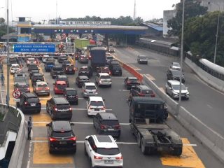 Seluruh Ruas Tol di Regional Nusantara Catatkan Kenaikan Lalin Pada H+5 Idulfitri 1446 H/2025
