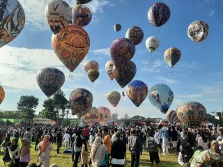 Kemenhub Kampanyekan Keselamatan Penerbangan di Festival Balon Udara Pekalongan