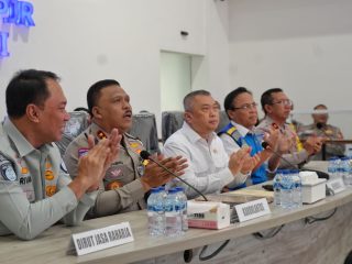 Menhub Resmi Tutup One Way Nasional