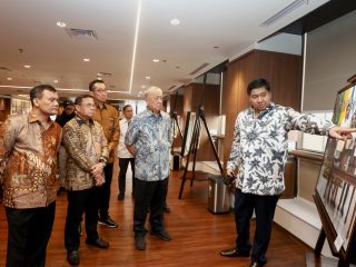 Prabowo Perintahkan Ara Selesaikan Masalah Meikarta