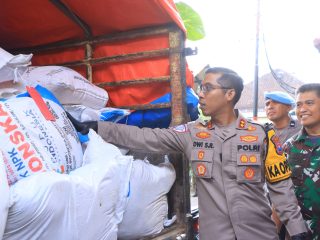 Polres Ngawi Gagalkan Penyalahgunaan 3 Ton Pupuk Subsidi