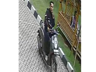 Motor Guru SD di Surabaya Raib di Sekolah, CCTV Rekam Aksi Pencurian