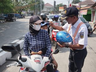Moment Hari Buruh, KAI dan SPKA Gelar Sosialisai Keselamatan