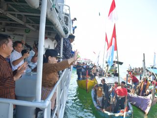 Wali Kota Semarang Hadiri Sedekah Laut, Harap Budaya Semarang Tetap Dilestarikan