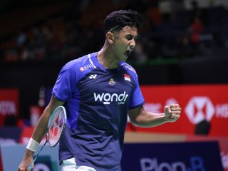 Alwi Farhan Melaju ke 16 Besar Thailand Open 2025 Usai Kalahkan Wakil India