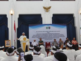 Gubernur Jabar Lantik DPD Apdesi Provinsi Jawa Barat