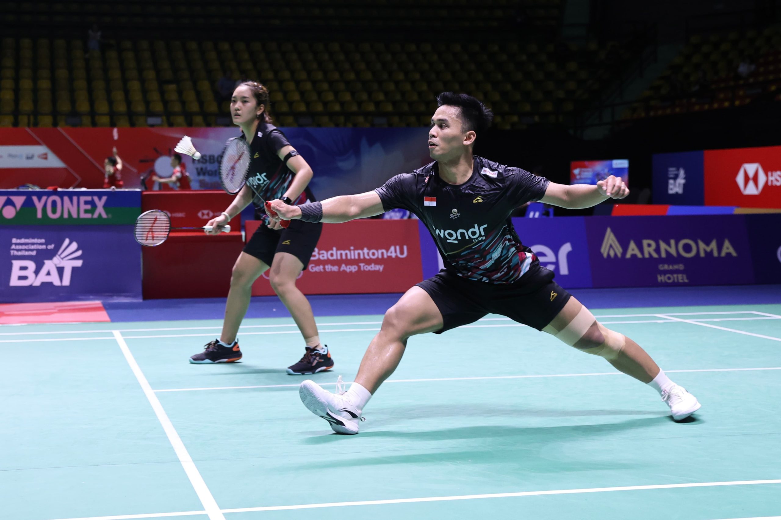 Amri Syahnawi dan Nita Violina Marwah