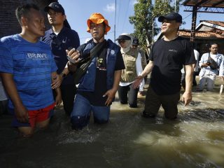 Warga Sayung Berharap Ada Solusi Atas Banjir Rob dari Gubernur Jateng