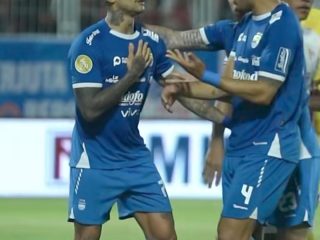 Laga Pamungkas Persib Bandung Melawan Persis Solo Dimajukan, Ini Alasan PT LIB
