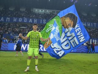 Persib Bandung Resmi Lepas Kevin Mendoza, Kiper Dua Gelar Juara