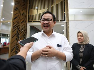 Profil Sekda Surabaya Ikhsan, Pernah Jadi PNS di Bapenda Jatim hingga Kepala Dispendik Surabaya